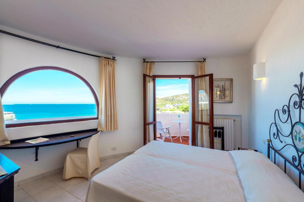 Hotel Punta Est Baja Sardinia Kültér fotó