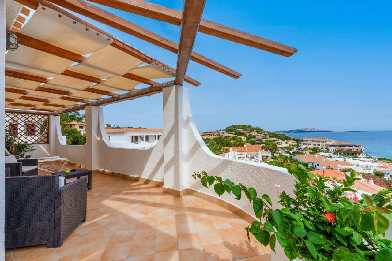 Hotel Punta Est Baja Sardinia Kültér fotó